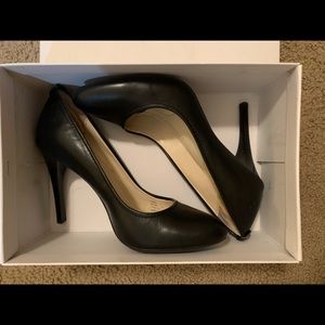 Calvin Klein Whinnie Pumps